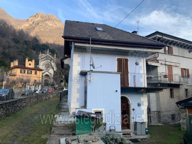 casa indipendente in vendita a Vogogna