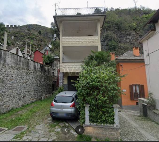 casa indipendente in vendita a Vogogna