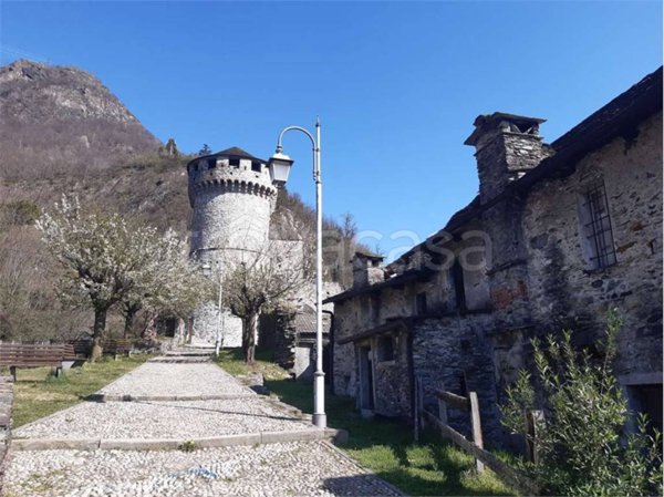 casa indipendente in vendita a Vogogna