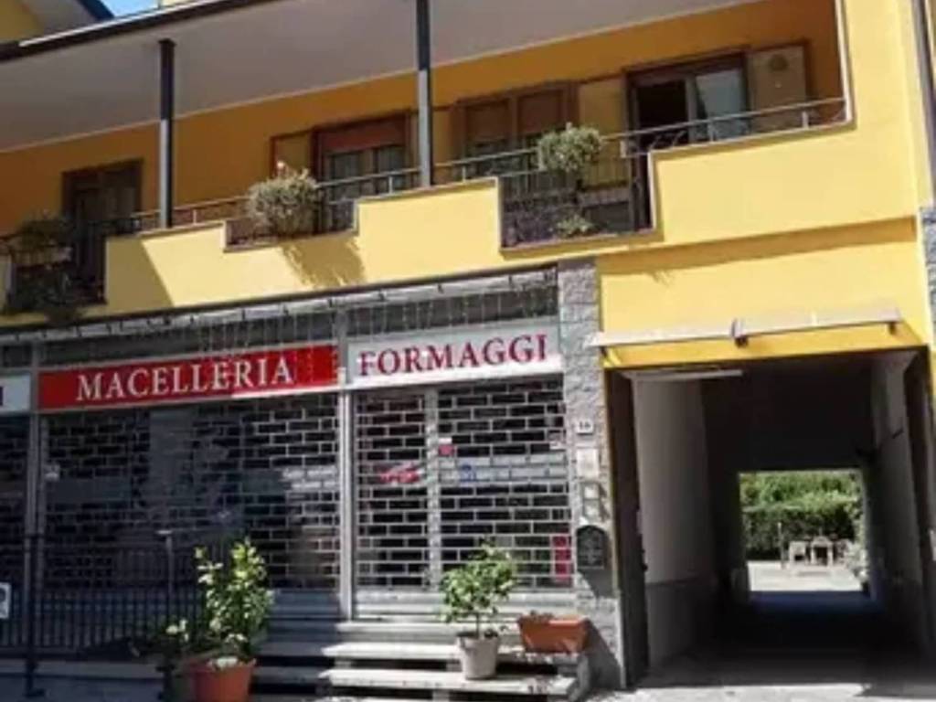 intera palazzina in vendita a Vogogna