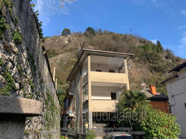 casa indipendente in vendita a Vogogna