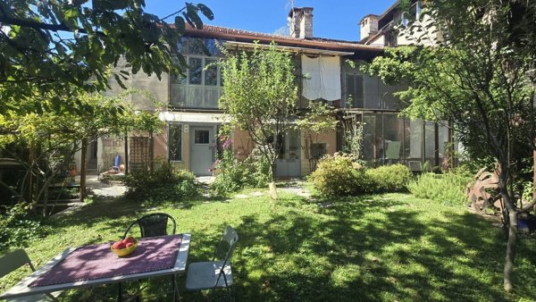 casa indipendente in vendita a Vogogna
