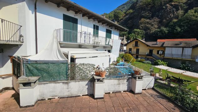casa indipendente in vendita a Vogogna