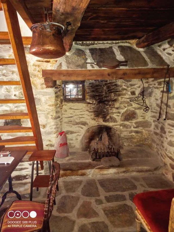 casa indipendente in vendita a Borgomezzavalle in zona Viganella