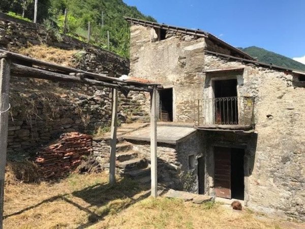 appartamento in vendita a Borgomezzavalle in zona Seppiana