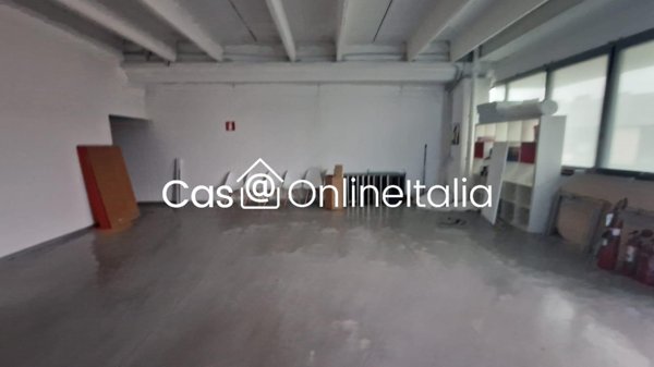ufficio in vendita a Borgomezzavalle