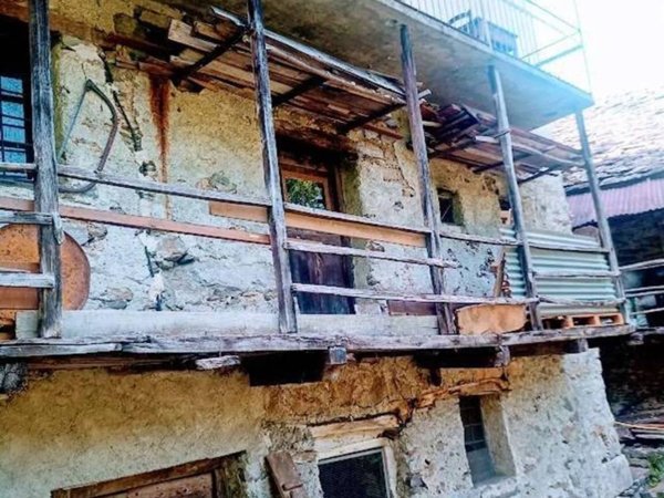 casa indipendente in vendita a Borgomezzavalle