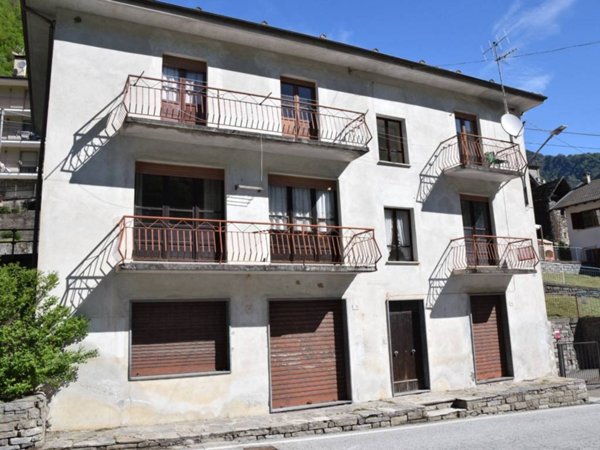 casa indipendente in vendita a Borgomezzavalle in zona Seppiana