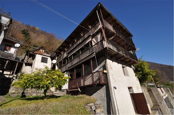 appartamento in vendita a Borgomezzavalle in zona Seppiana