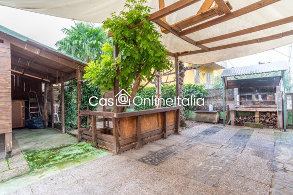 casa indipendente in vendita a Borgomezzavalle