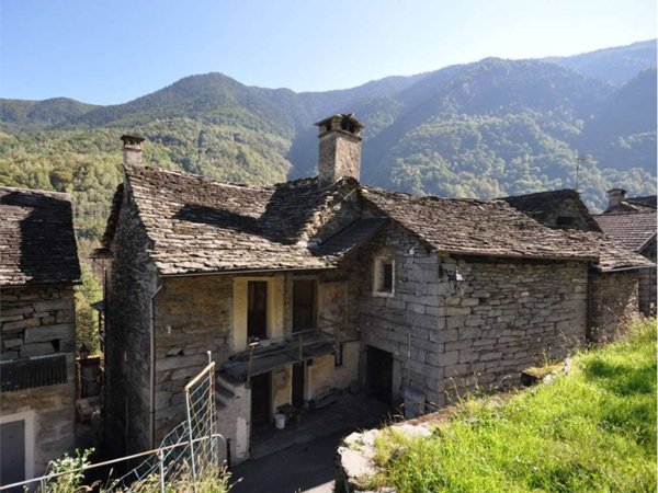 appartamento in vendita a Borgomezzavalle