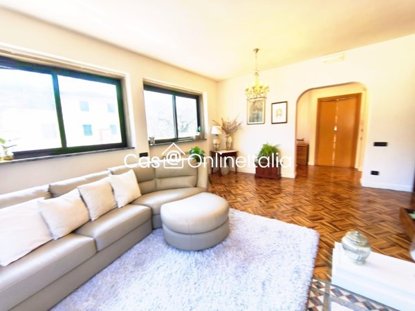 casa indipendente in vendita a Borgomezzavalle