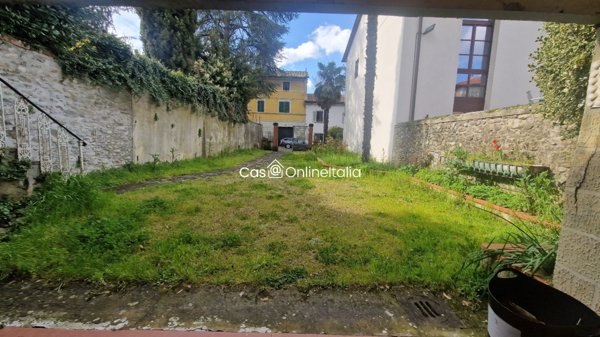 casa indipendente in vendita a Borgomezzavalle