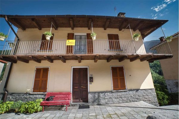 casa indipendente in vendita a Borgomezzavalle in zona Seppiana