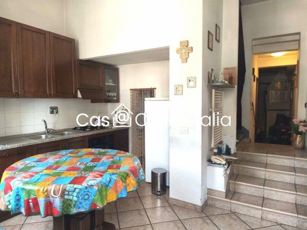 casa indipendente in vendita a Borgomezzavalle