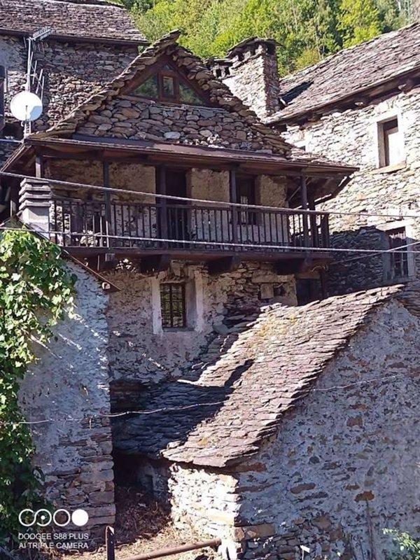 casa indipendente in vendita a Borgomezzavalle in zona Seppiana