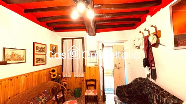casa indipendente in vendita a Borgomezzavalle