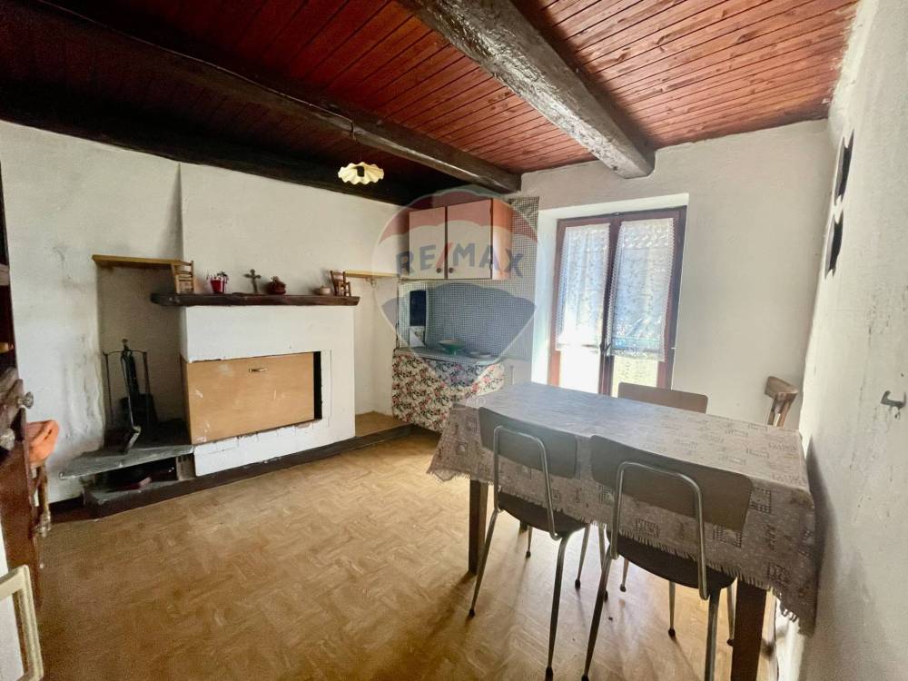 casa indipendente in vendita a Valle Cannobina