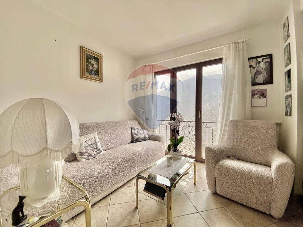 casa indipendente in vendita a Valle Cannobina in zona Falmenta