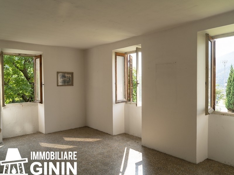 casa indipendente in vendita a Valle Cannobina in zona Cavaglio-Spoccia