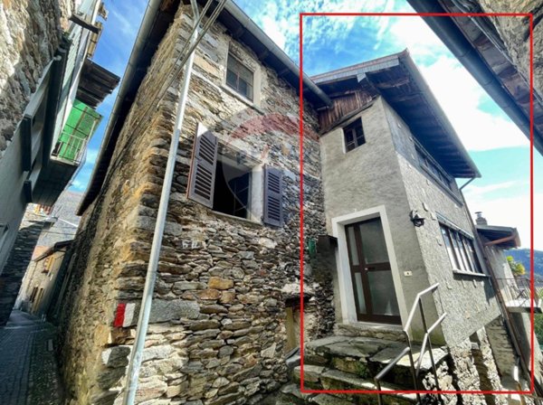 casa indipendente in vendita a Valle Cannobina