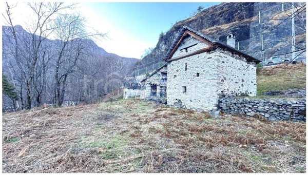 casa indipendente in vendita a Valle Cannobina
