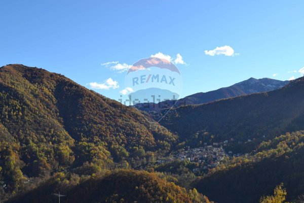 appartamento in vendita a Valle Cannobina in zona Cursolo-Orasso