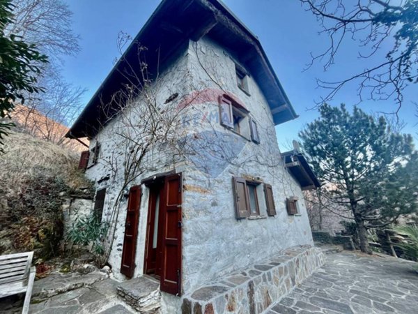 casa indipendente in vendita a Valle Cannobina