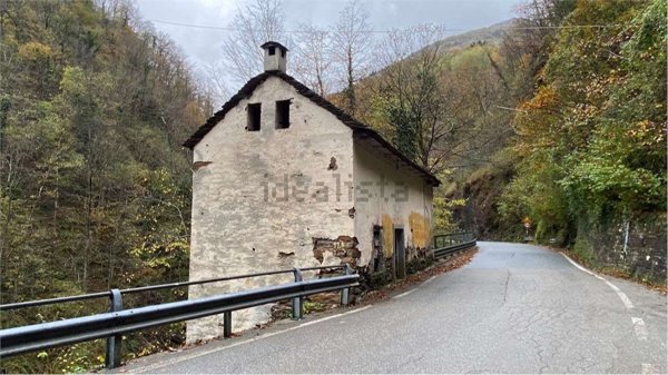 casa indipendente in vendita a Valle Cannobina