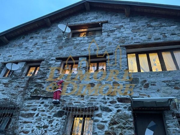 casa indipendente in vendita a Valle Cannobina