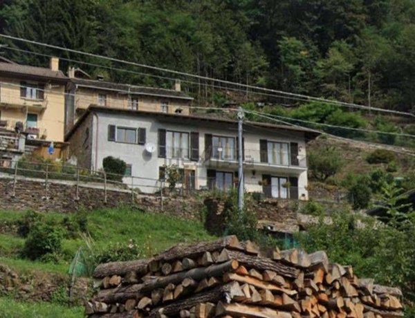 casa indipendente in vendita a Valle Cannobina in zona Falmenta