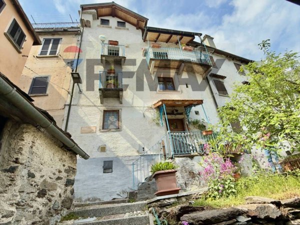 casa indipendente in vendita a Valle Cannobina