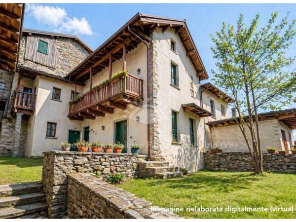 casa indipendente in vendita a Valle Cannobina