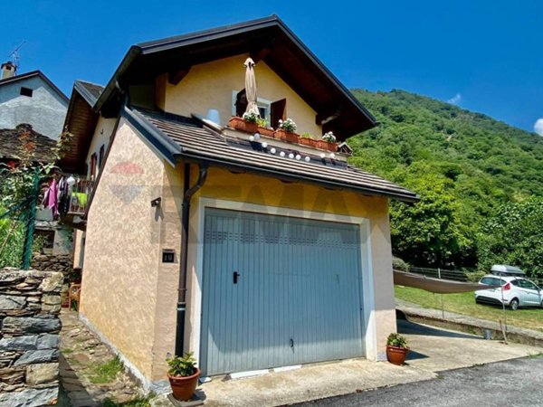casa indipendente in vendita a Valle Cannobina