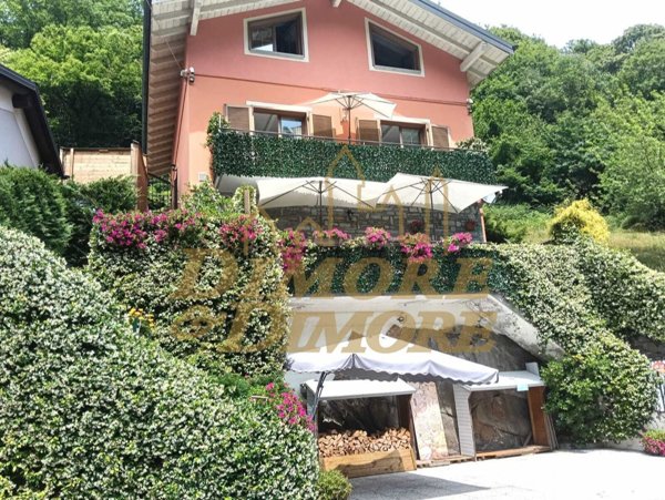 casa indipendente in vendita a Valle Cannobina in zona Falmenta