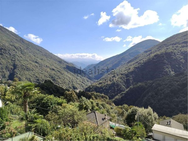 casa indipendente in vendita a Valle Cannobina in zona Falmenta
