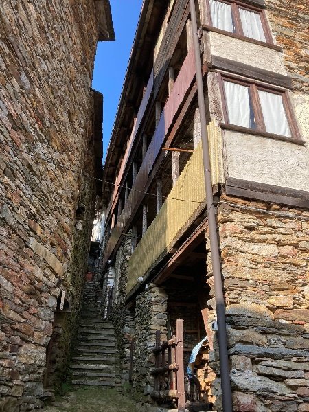 appartamento in vendita a Valle Cannobina in zona Falmenta