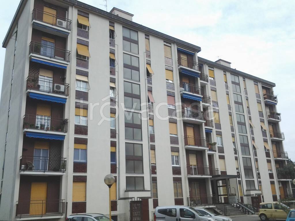 appartamento in vendita ad Agrate Brianza
