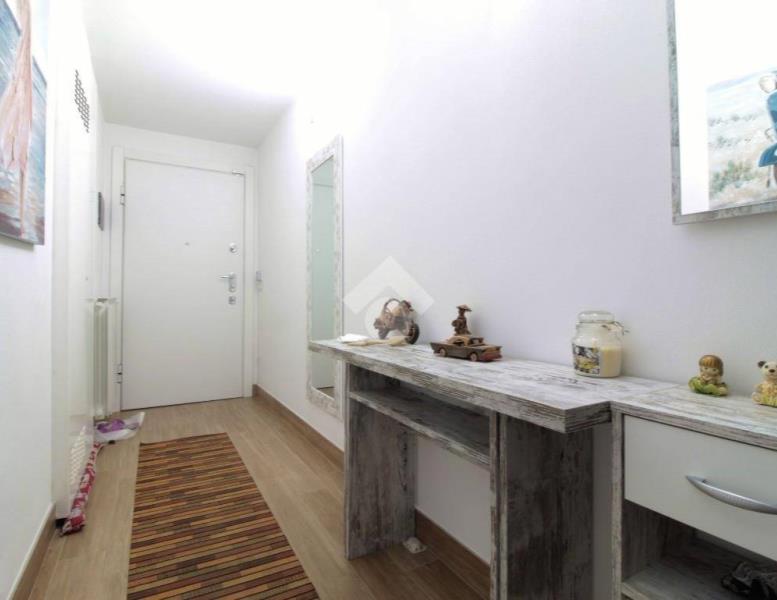 casa indipendente in vendita ad Agrate Brianza