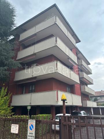 appartamento in vendita ad Agrate Brianza