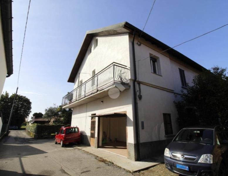 casa indipendente in vendita ad Agrate Brianza