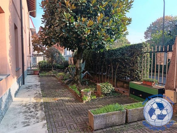 appartamento in vendita ad Agrate Brianza