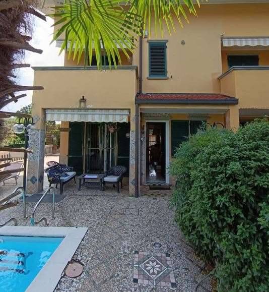 casa indipendente in vendita ad Agrate Brianza