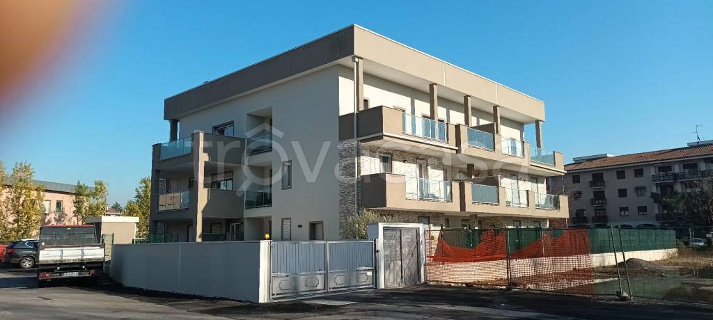 appartamento in vendita ad Agrate Brianza