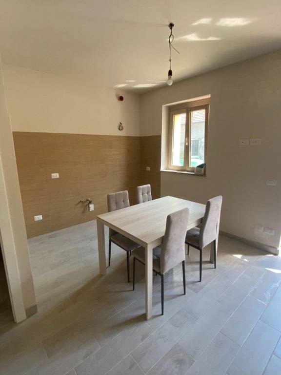 appartamento in vendita ad Agrate Brianza