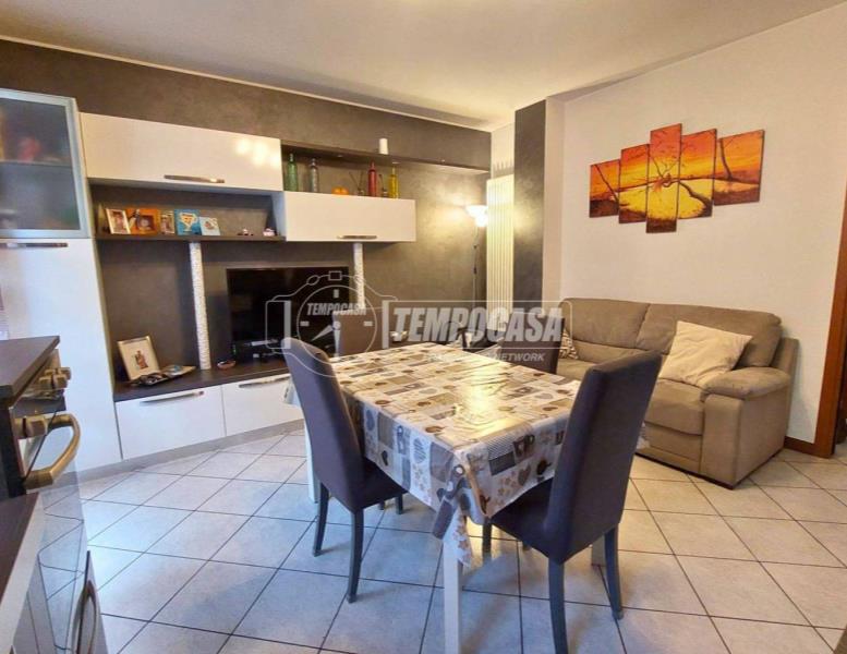 appartamento in vendita ad Agrate Brianza
