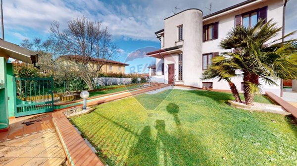 appartamento in vendita ad Agrate Brianza