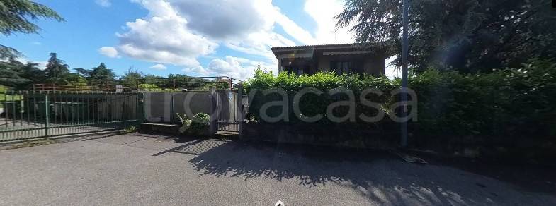 casa indipendente in vendita ad Agrate Brianza