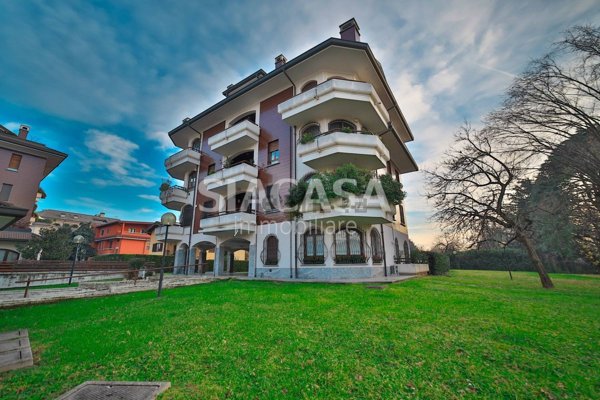 appartamento in vendita ad Agrate Brianza