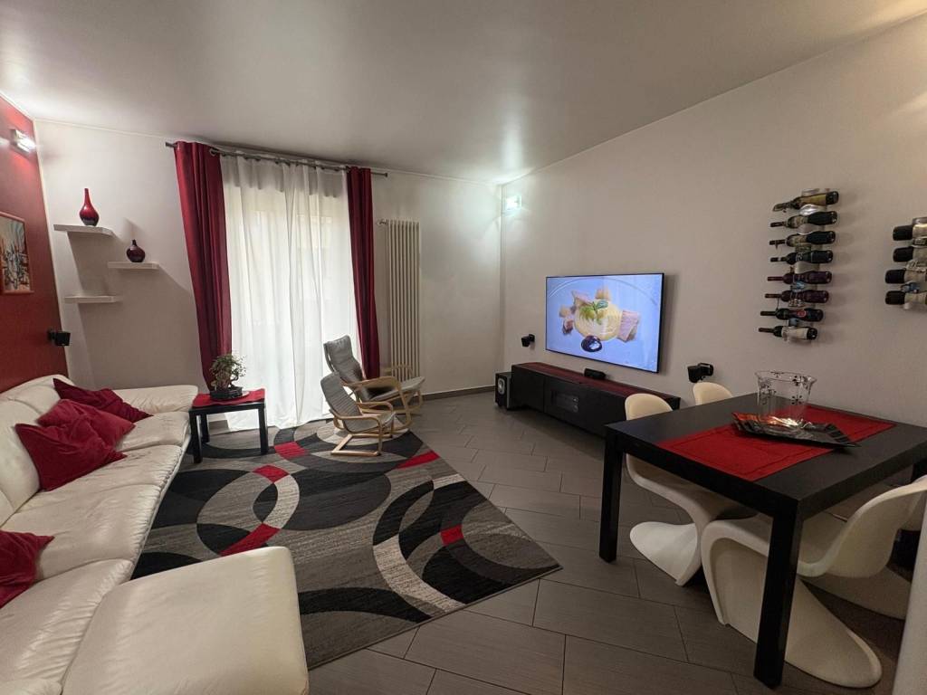 appartamento in vendita ad Agrate Brianza in zona Omate